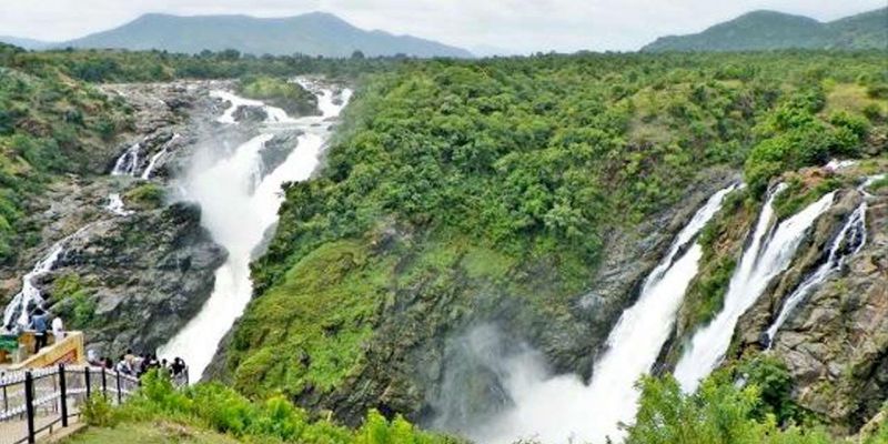 Manikyadhara Falls - AWAYCABS