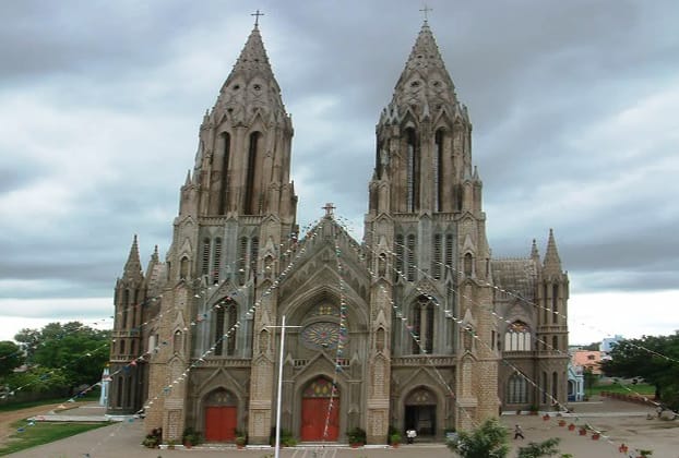 St. Philomena’s Church, Mysore - AWAYCABS